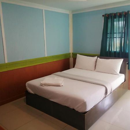 Phayuha Khirim Nang Phraya Resort מראה חיצוני תמונה