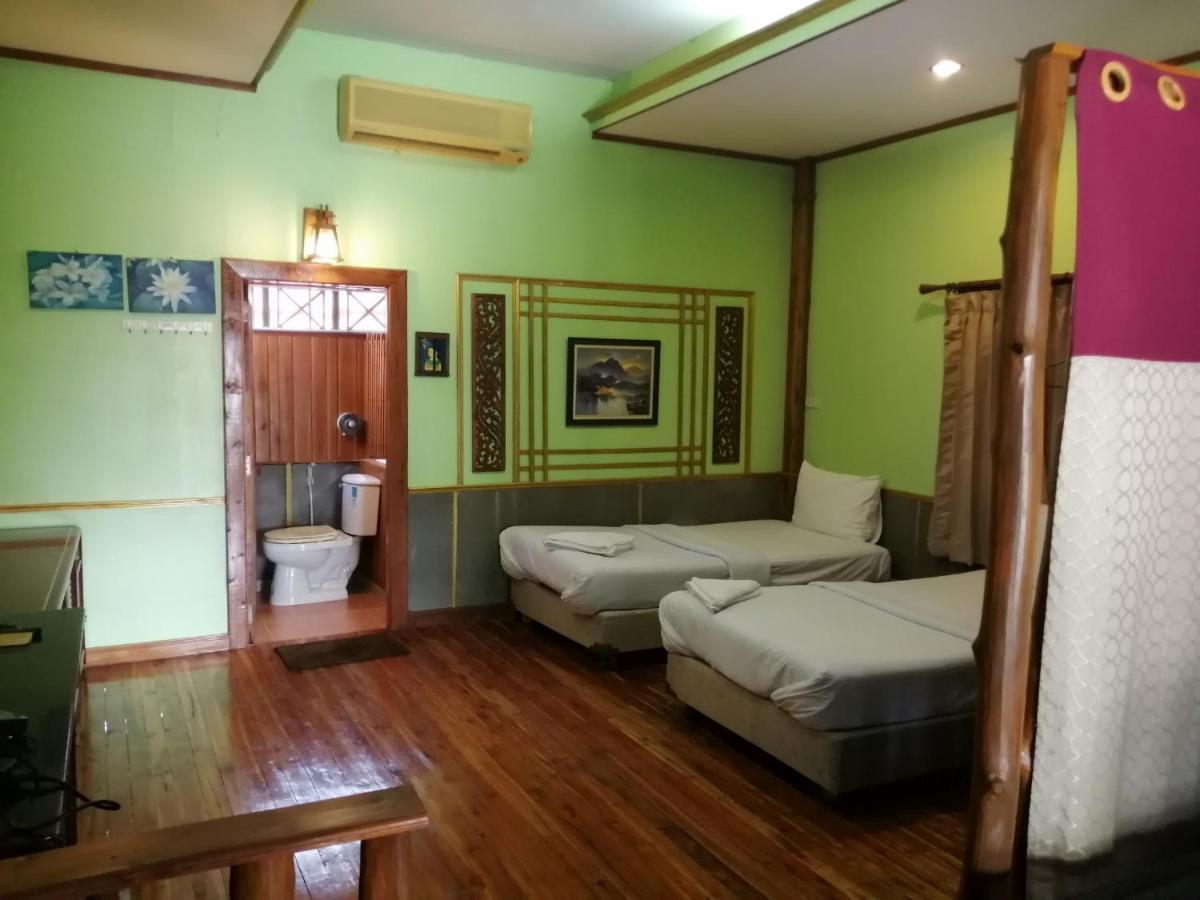 Phayuha Khirim Nang Phraya Resort מראה חיצוני תמונה