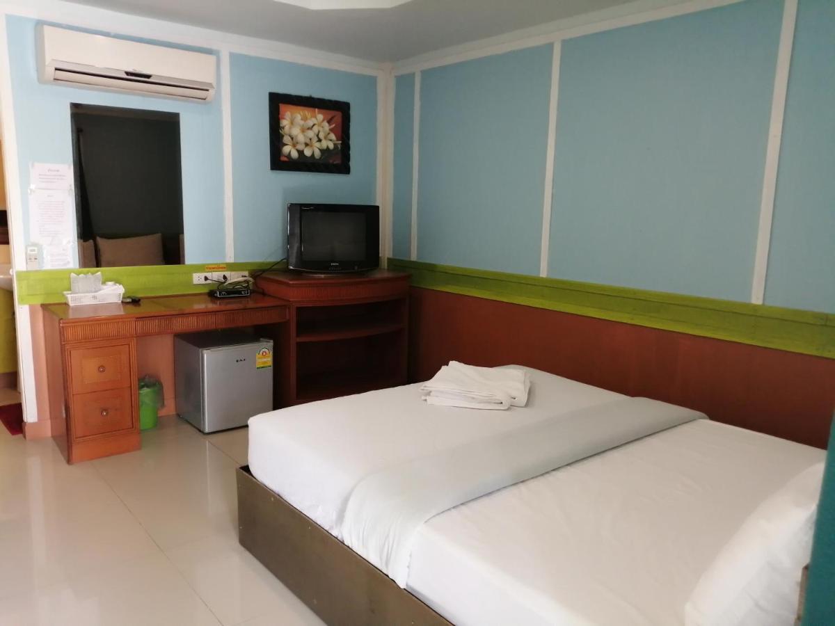 Phayuha Khirim Nang Phraya Resort מראה חיצוני תמונה
